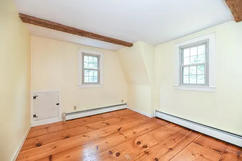 160 South Road Brentwood NH 03833