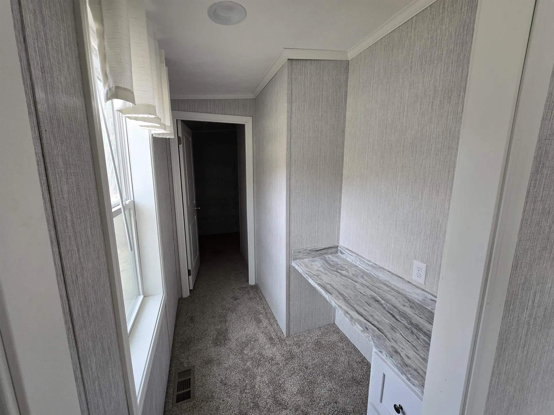 52 Pumpkin Hollow Road Barrington NH 03825