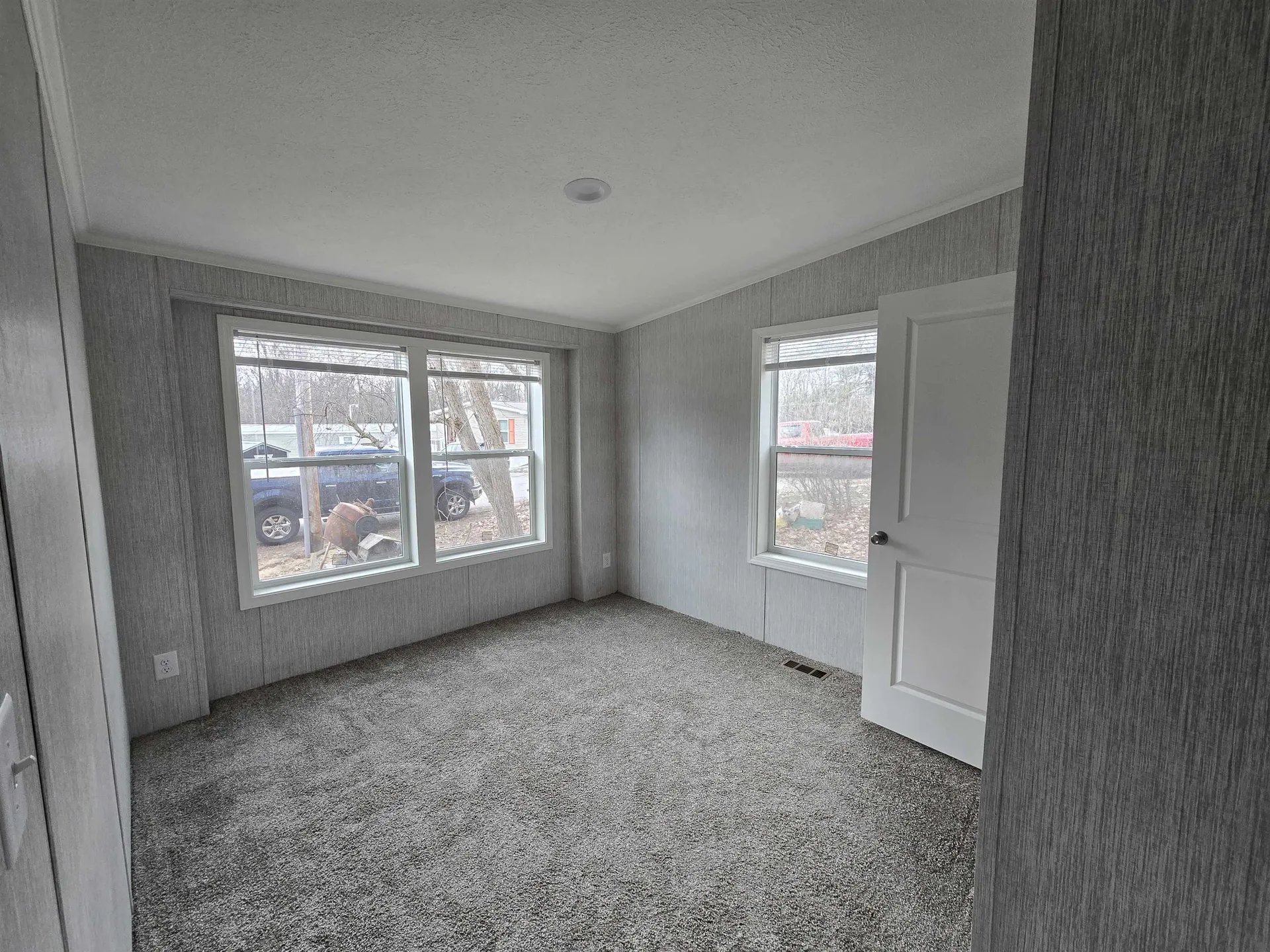 52 Pumpkin Hollow Road Barrington NH 03825