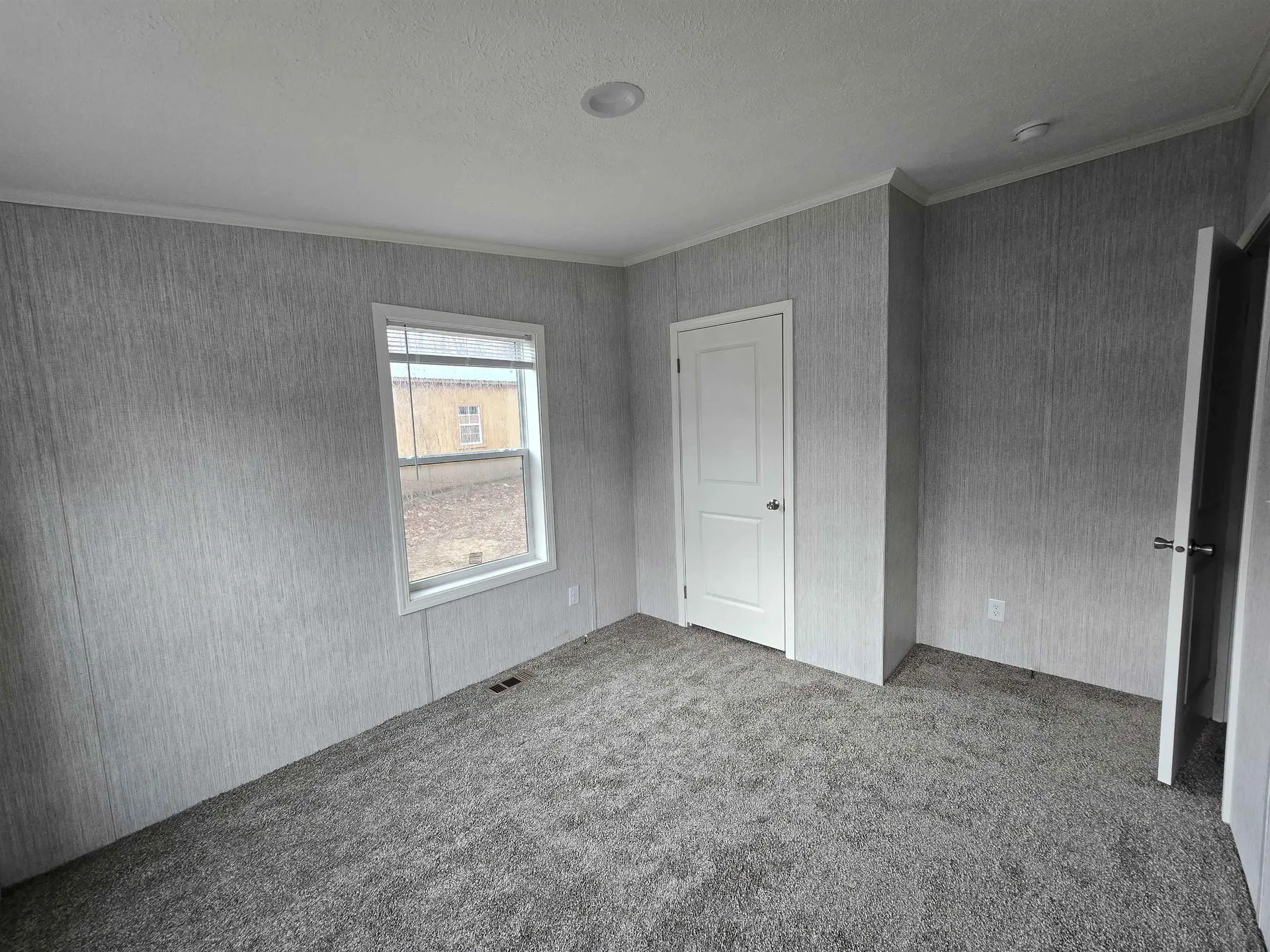 52 Pumpkin Hollow Road Barrington NH 03825