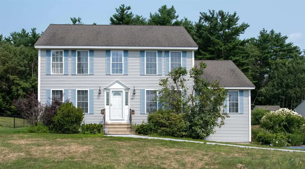 37 Woodhawk Drive Milford NH 03055