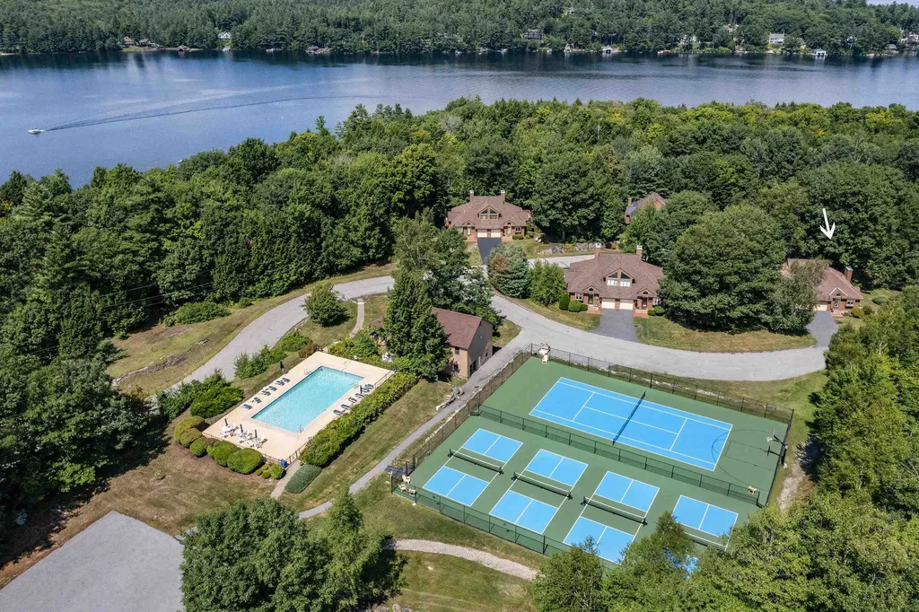 19b Overlook At Indian Cave Sunapee NH 03782