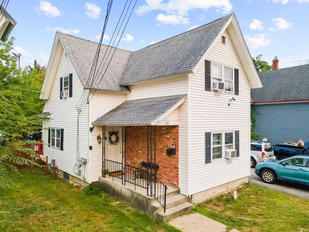 162 Bowman Street Manchester NH 03102
