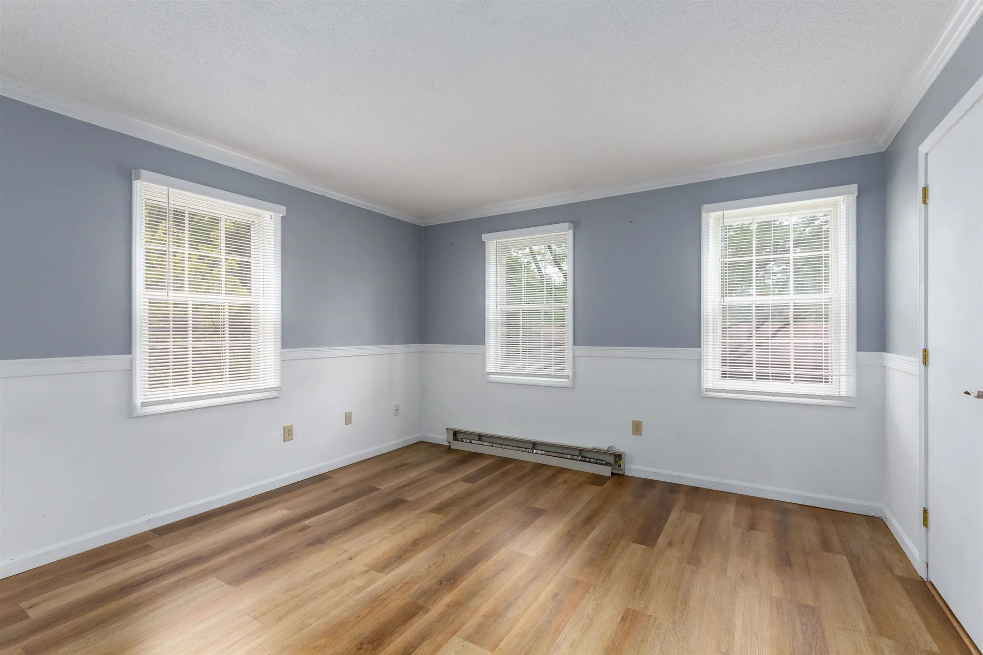 242 Twin Oaks Terrace South Burlington VT 05403