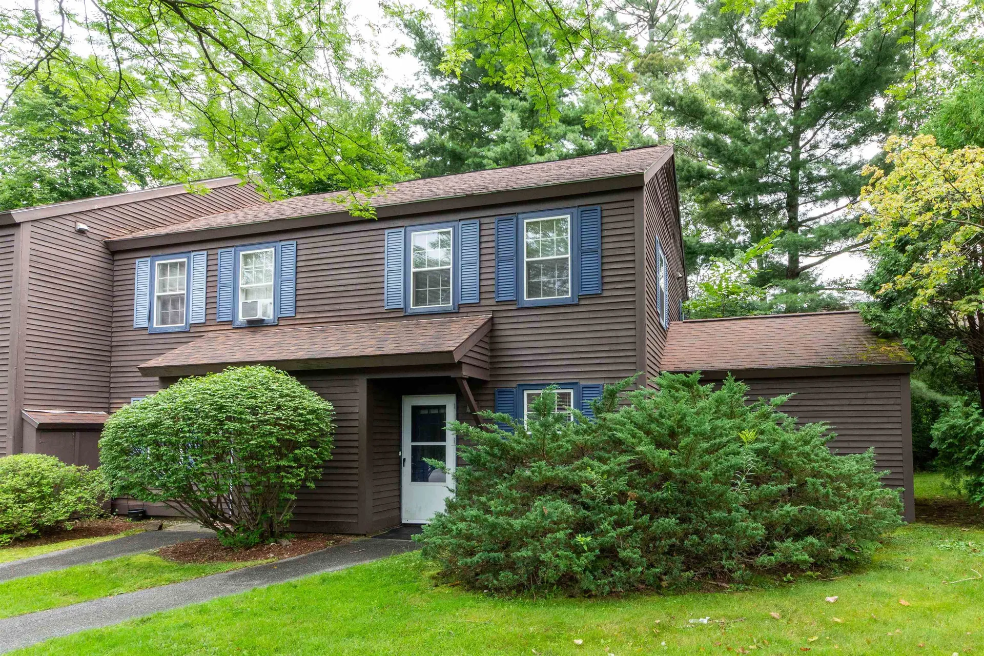 242 Twin Oaks Terrace South Burlington VT 05403