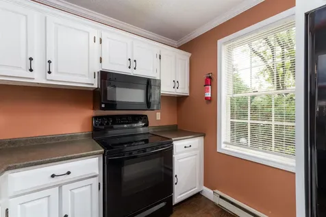 242 Twin Oaks Terrace South Burlington VT 05403