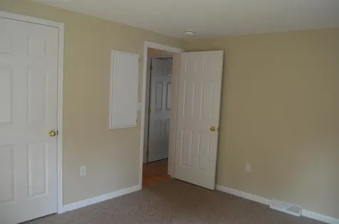 33 Centerwood Drive Concord NH 03301