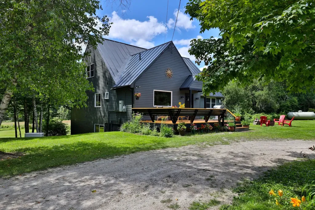 188 Route 100 Stockbridge VT 05772
