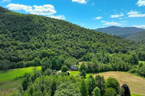 188 Route 100 Stockbridge VT 05772