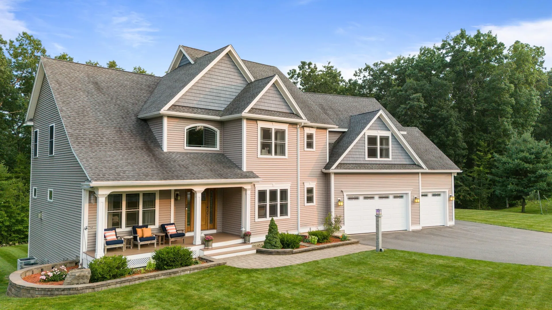 14 Weston Road Windham NH 03087