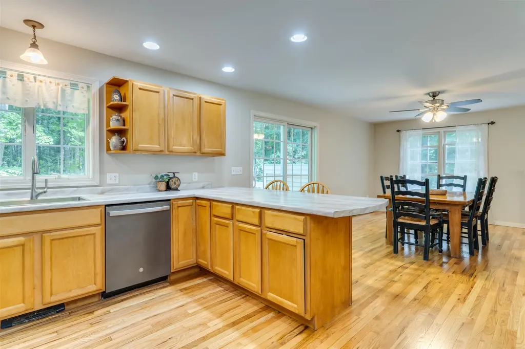 24 Heritage Drive Berwick ME 03901