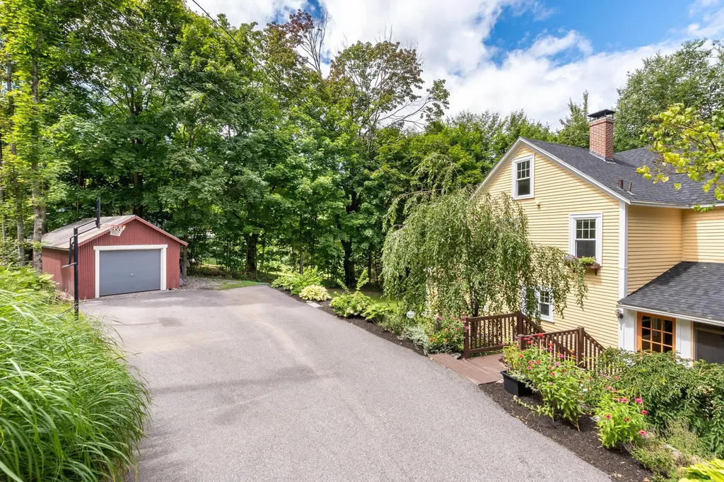 3 Hillrise Lane Meredith NH 03253