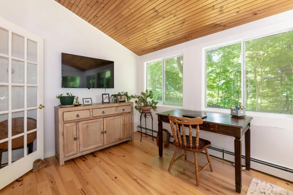 3 Hillrise Lane Meredith NH 03253