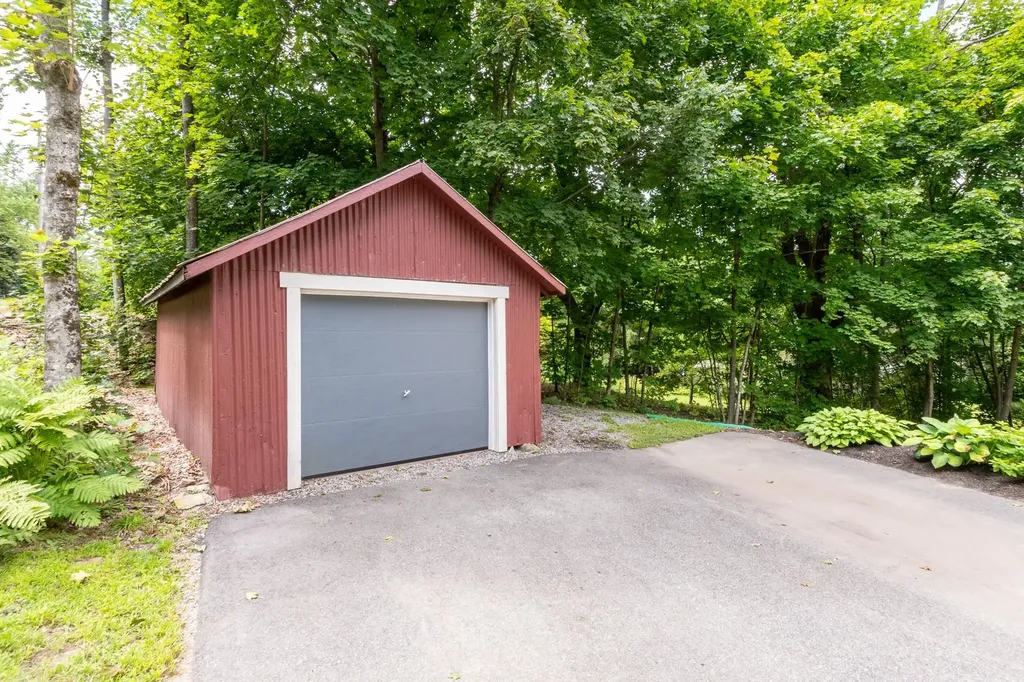 3 Hillrise Lane Meredith NH 03253