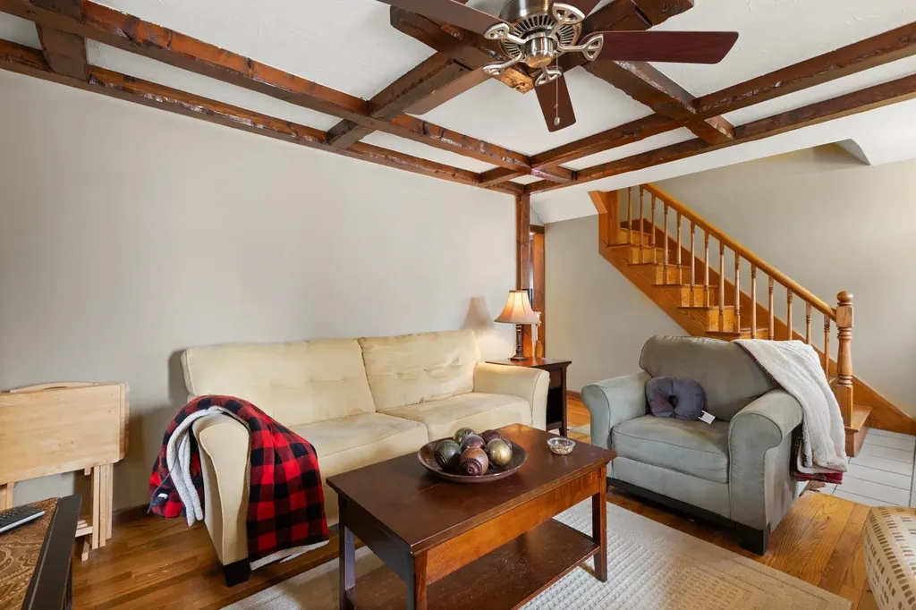 21 Pine Street Rochester NH 03867