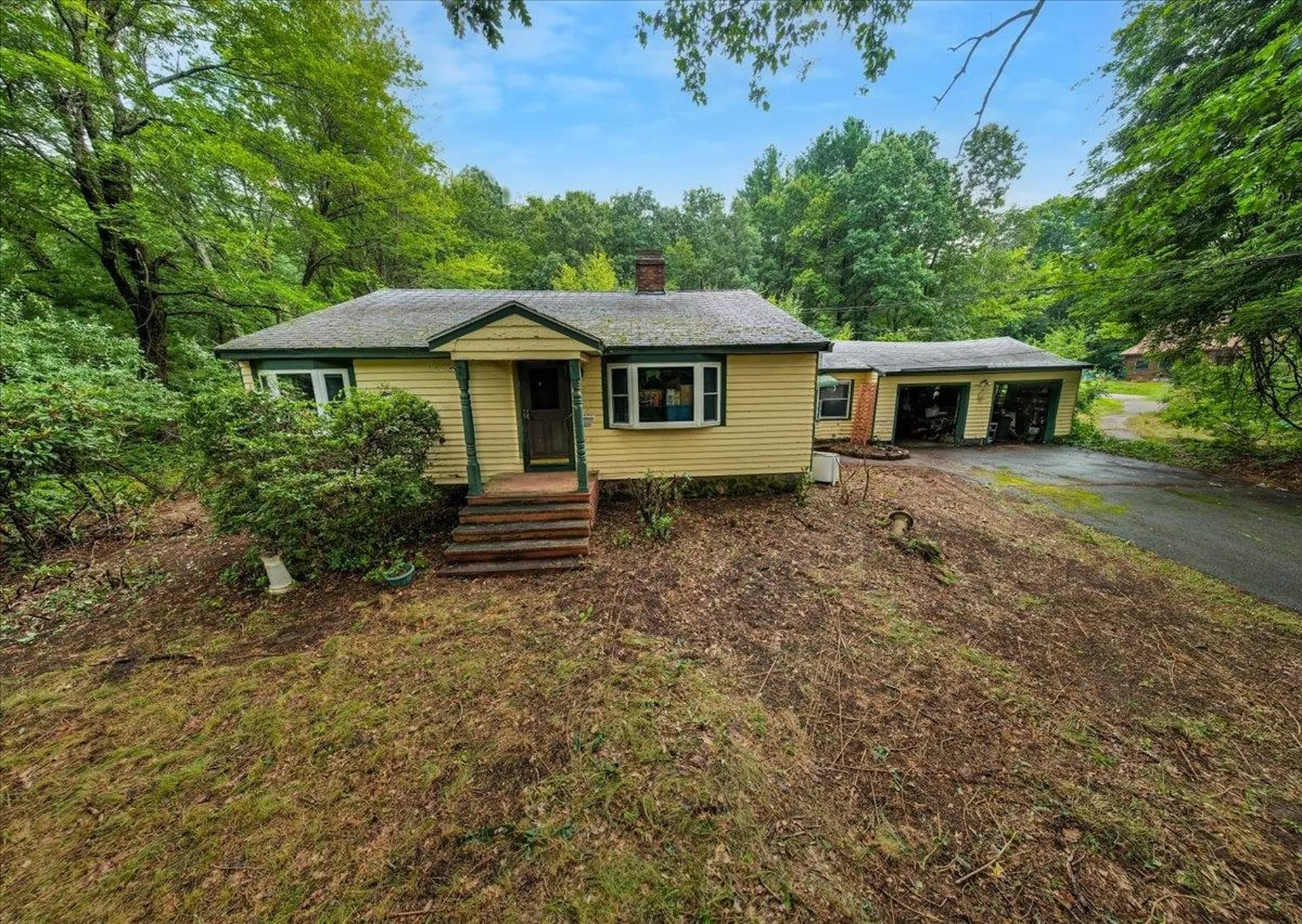 374 Sherburne Road Pelham NH 03076