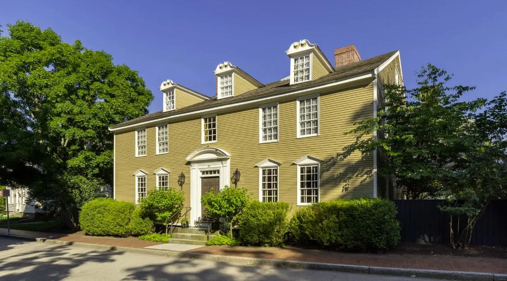 27 Hancock Street Portsmouth NH 03801