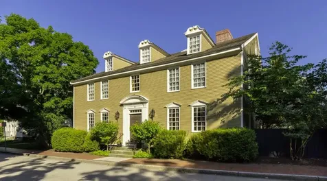 27 Hancock Street Portsmouth NH 03801