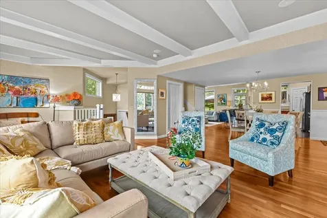 189 Park Road South Burlington VT 05403