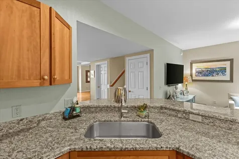 189 Park Road South Burlington VT 05403