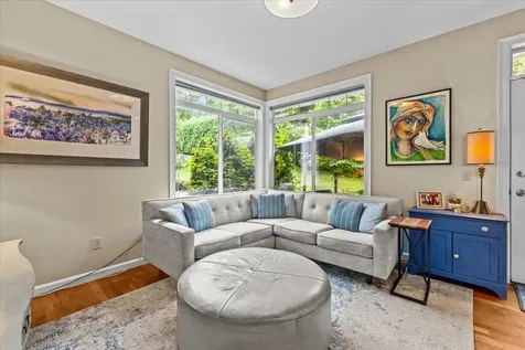 189 Park Road South Burlington VT 05403