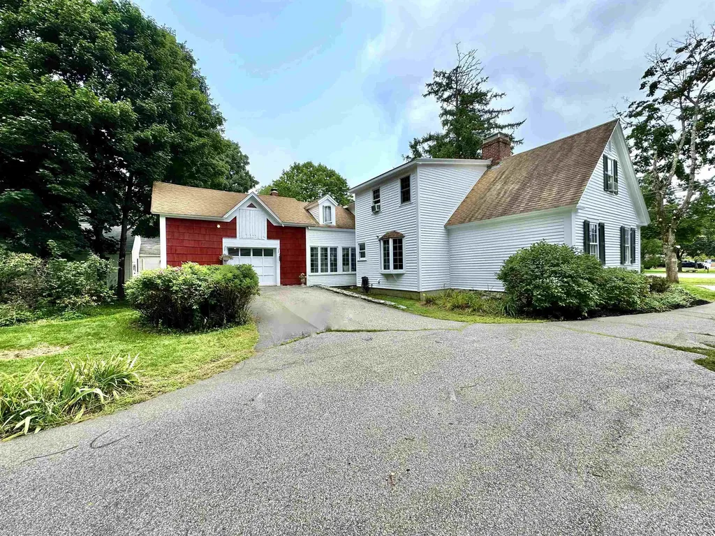 11 Foundry Street Amherst NH 03031