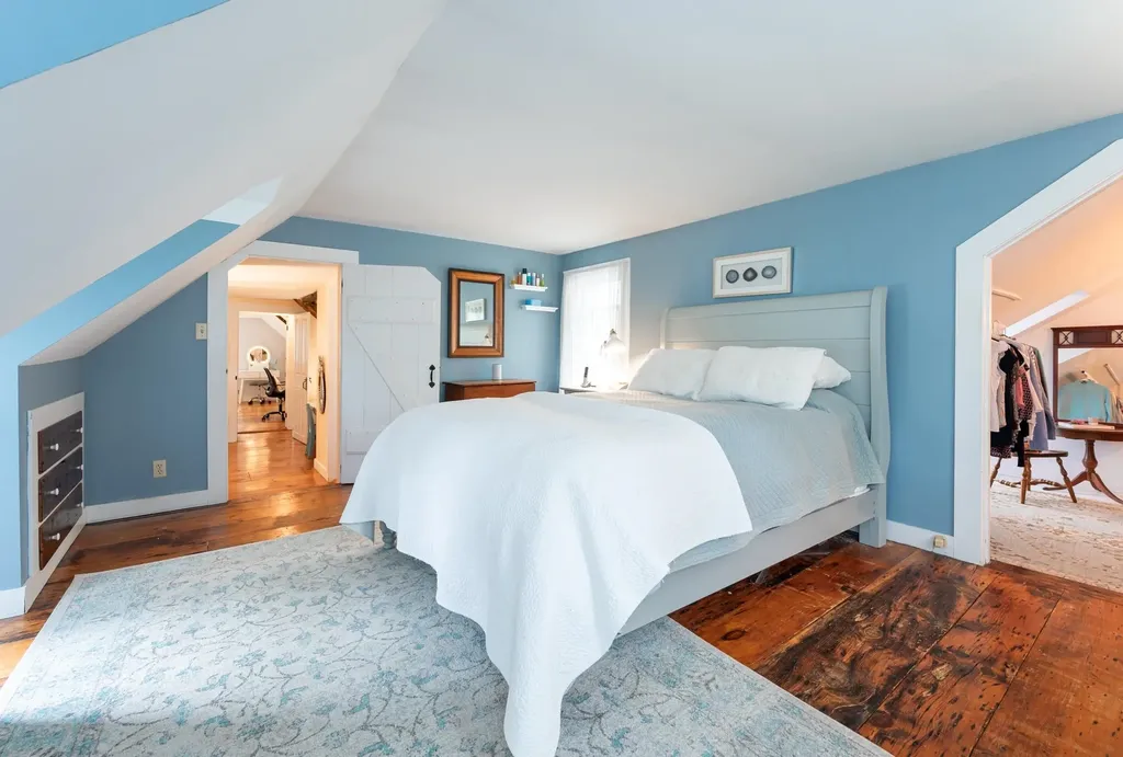 11 Foundry Street Amherst NH 03031