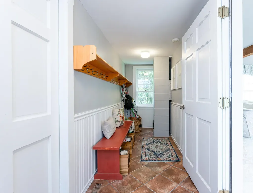 11 Foundry Street Amherst NH 03031