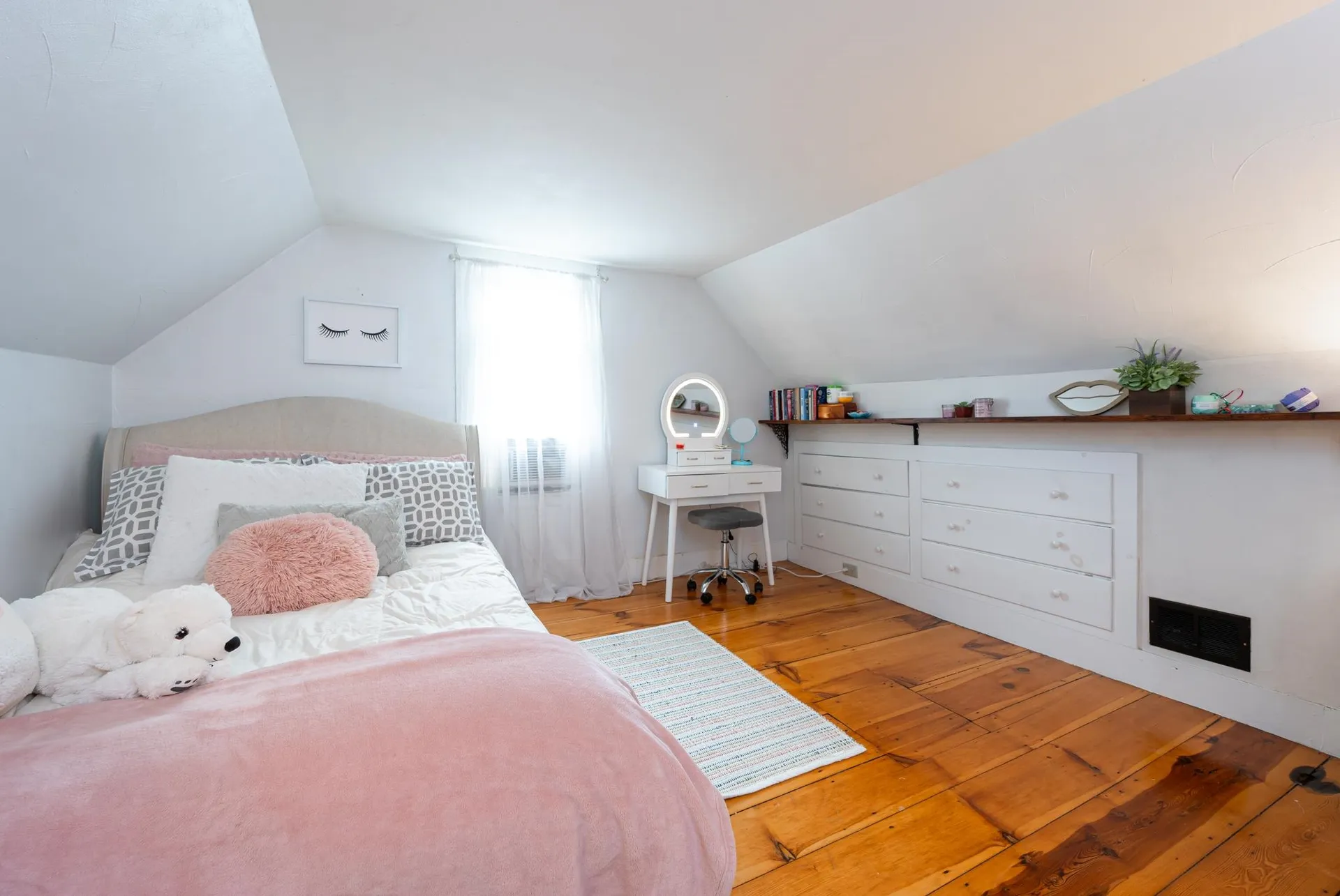 11 Foundry Street Amherst NH 03031
