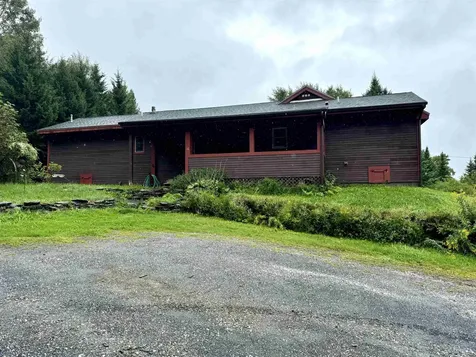 16 Covey Road Underhill VT 05489-9473