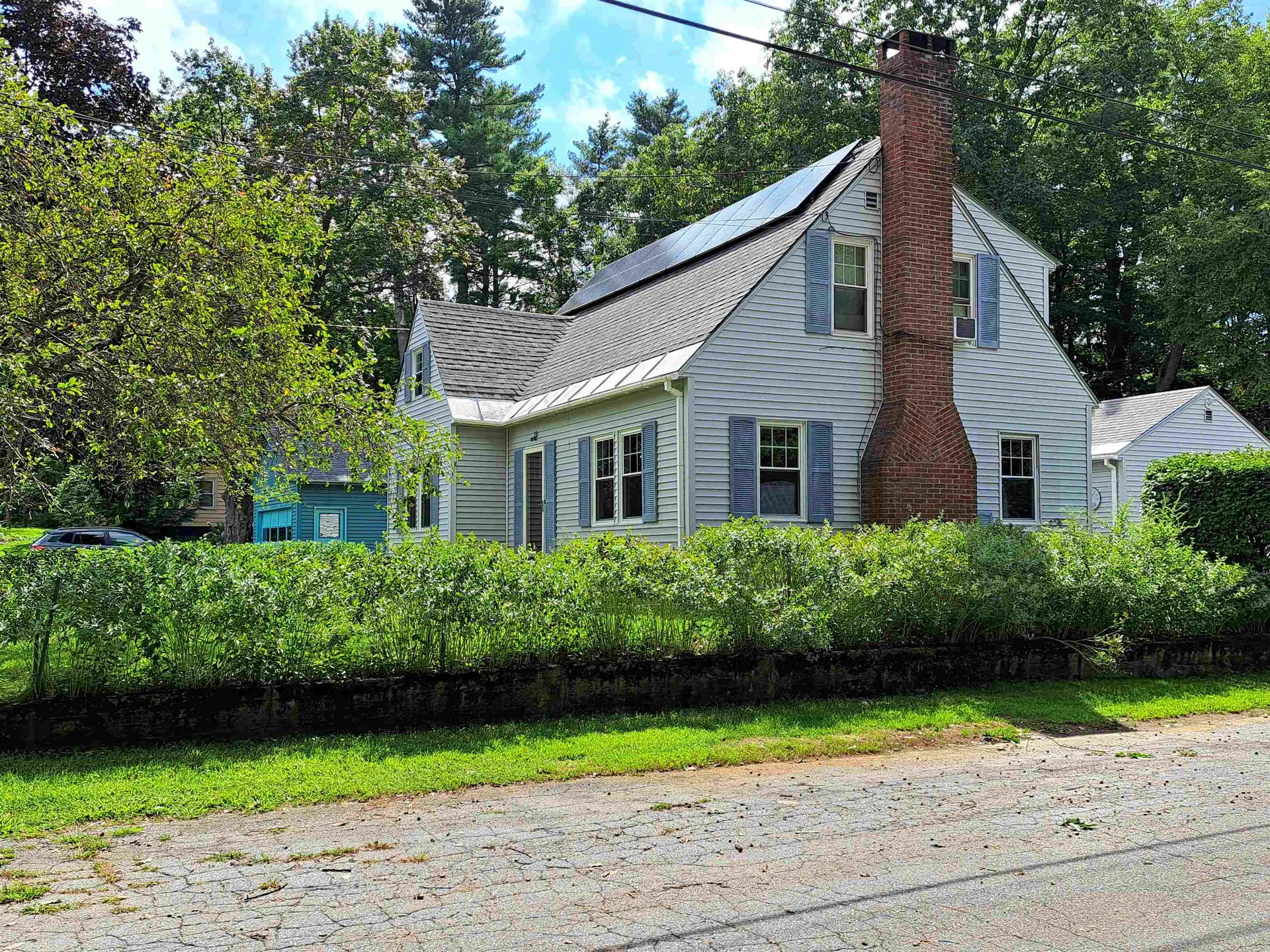 20 Bay Street Claremont NH 03743