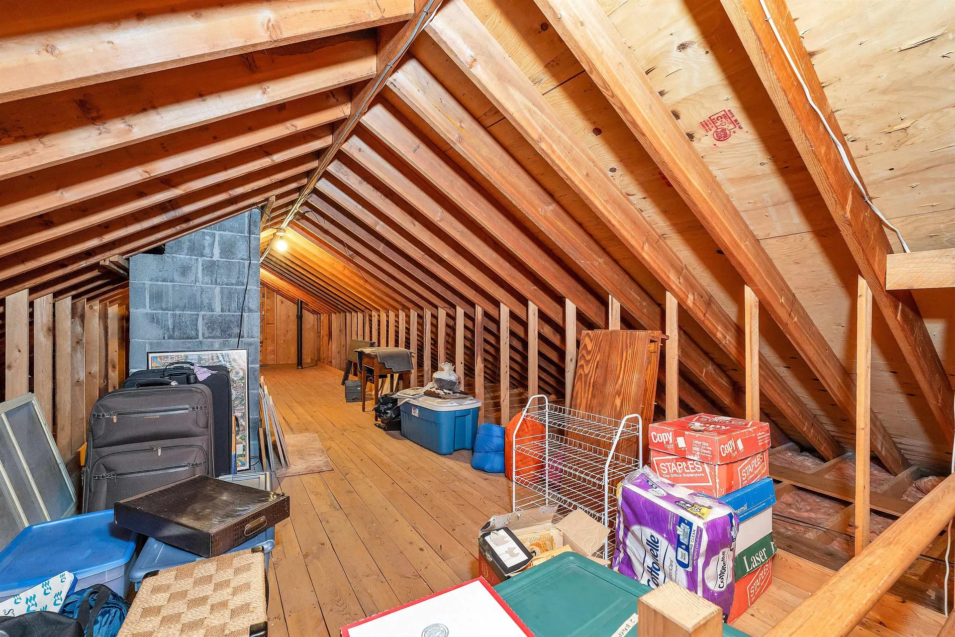 27 Governor Wentworth Highway Tuftonboro NH 03894