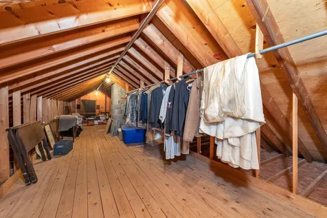 27 Governor Wentworth Highway Tuftonboro NH 03894