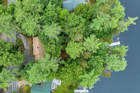 27 Governor Wentworth Highway Tuftonboro NH 03894