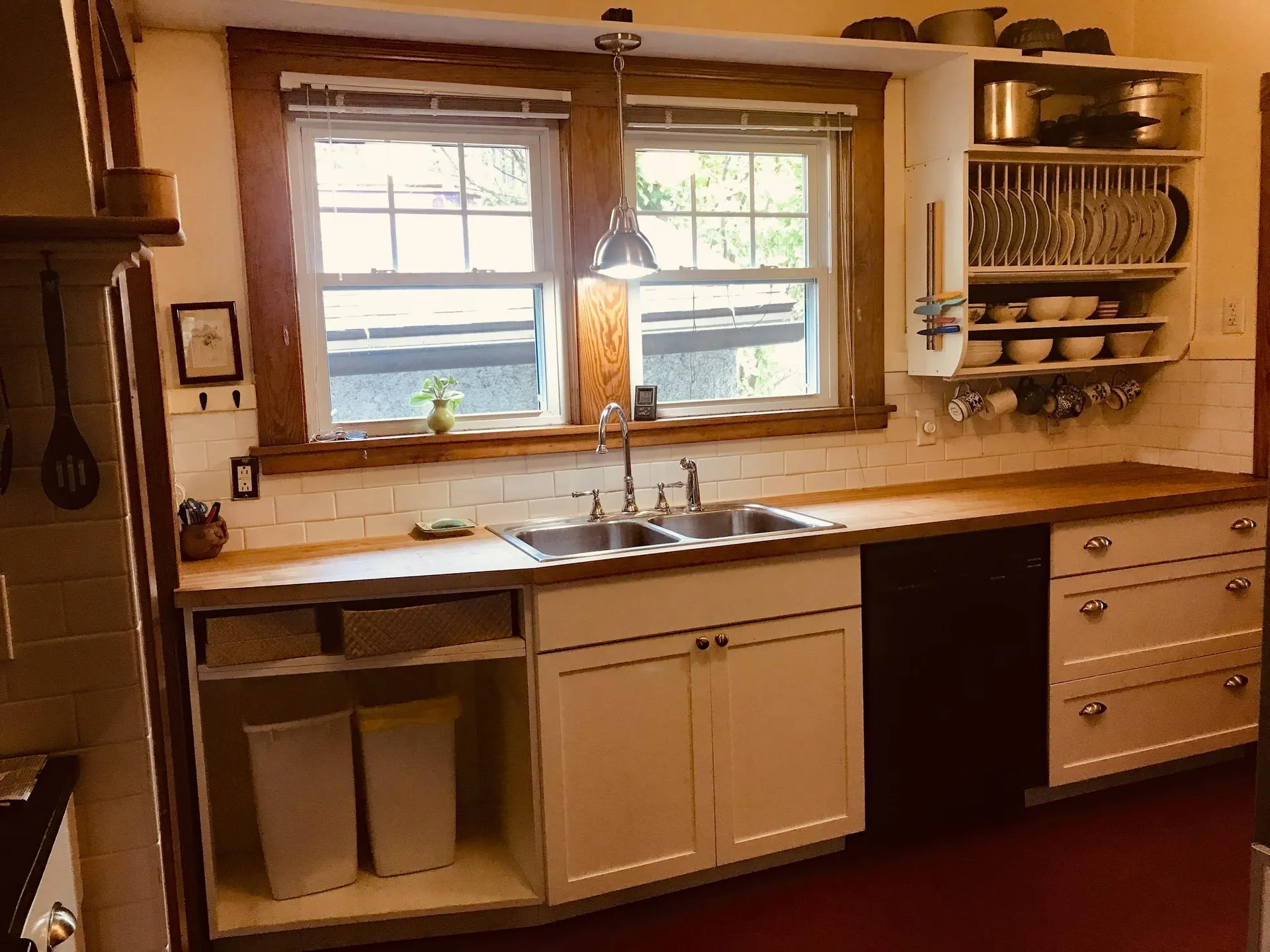 24 Oak Crest Brattleboro VT 05301