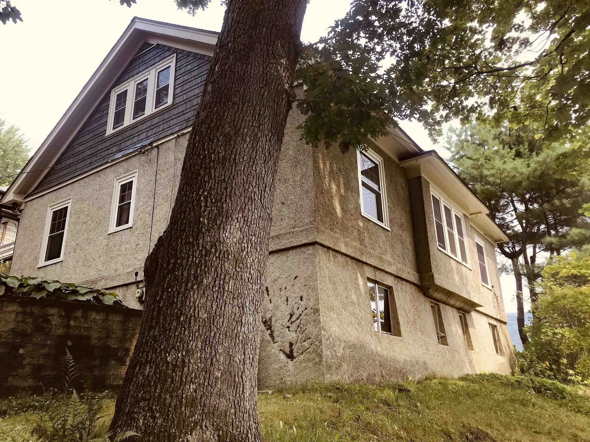 24 Oak Crest Brattleboro VT 05301