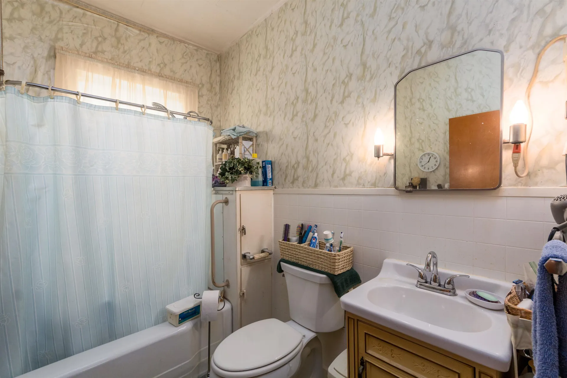 41 Central Street Essex Junction VT 05452