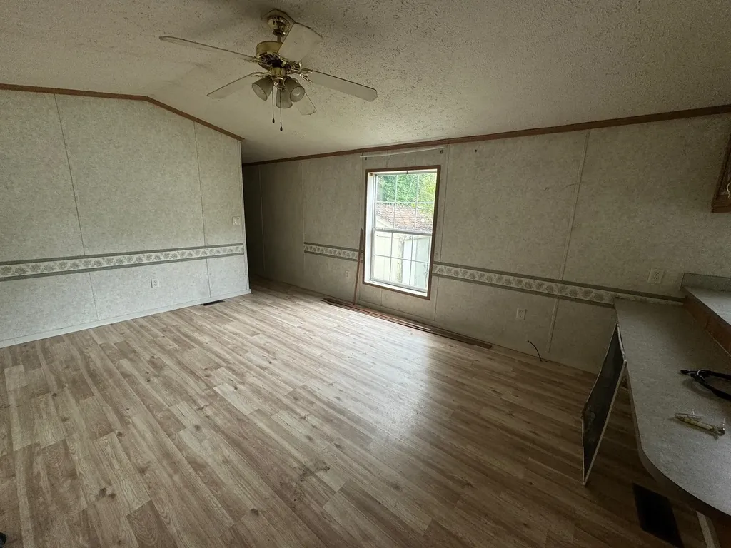 14 Ledge Lane Canaan NH 03741