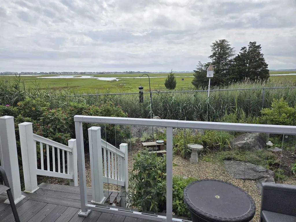 308 State Route 286 Seabrook NH 03874