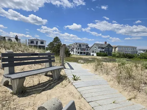 308 State Route 286 Seabrook NH 03874