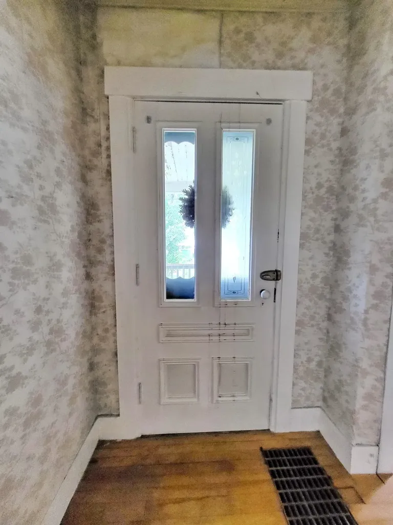 16 Maple Street Whitefield NH 03598