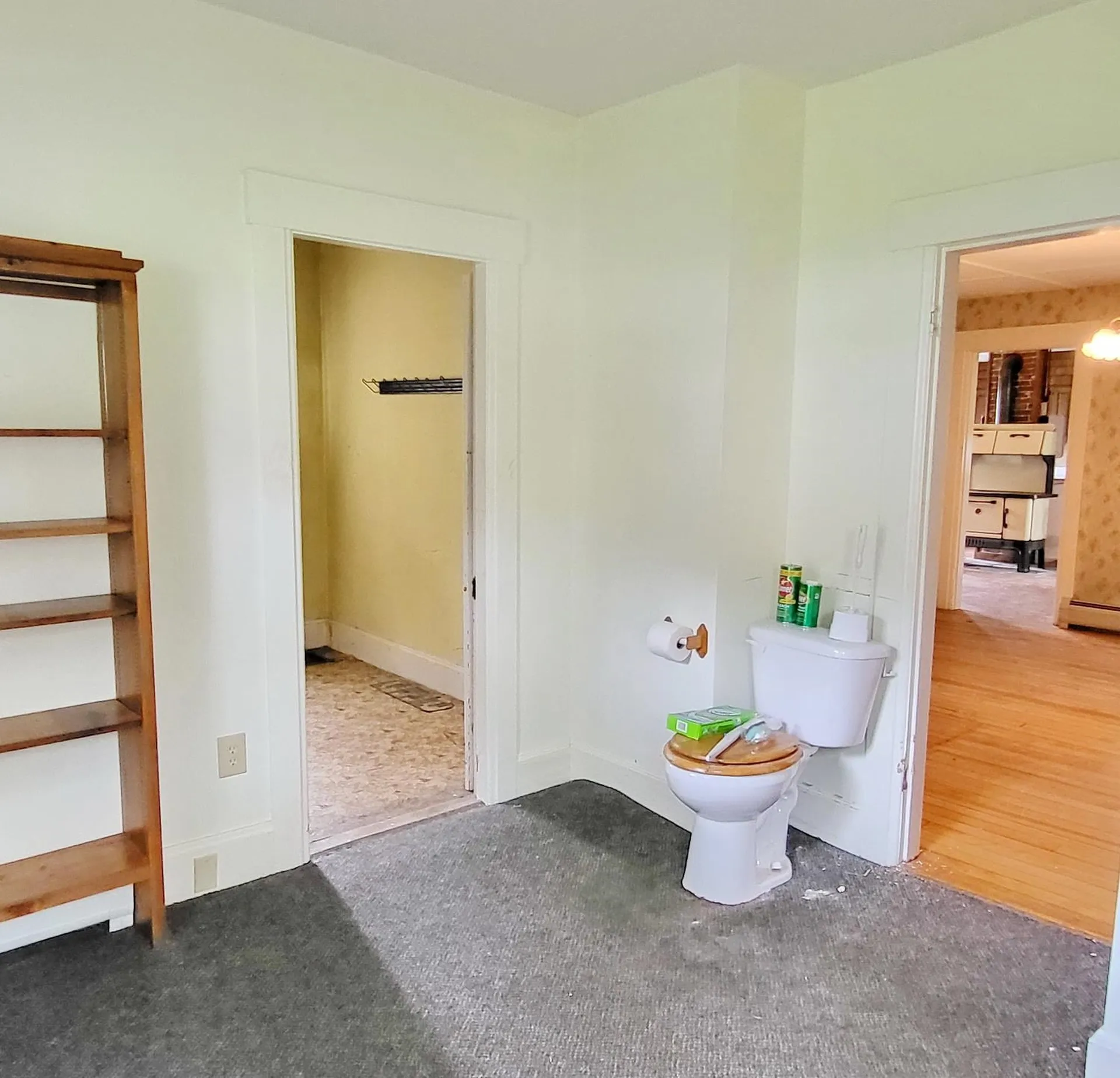 16 Maple Street Whitefield NH 03598