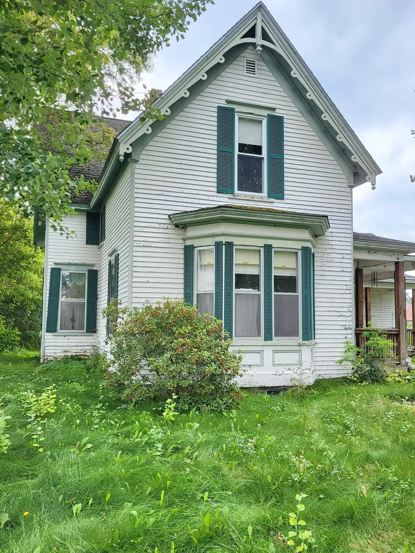 16 Maple Street Whitefield NH 03598