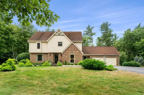 27 Westview Road Bedford NH 03110