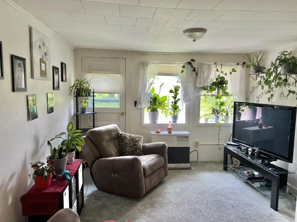 1044 Chamberlin Road Barton VT 05822