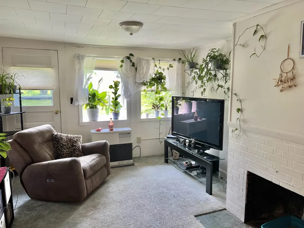 1044 Chamberlin Road Barton VT 05822