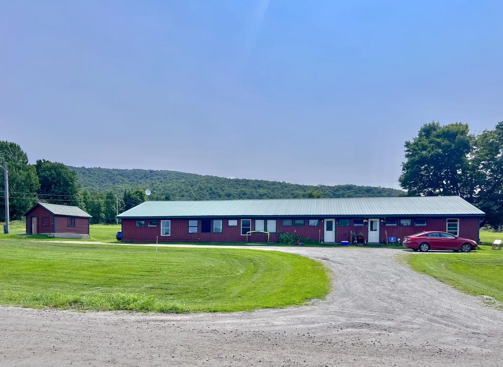 1044 Chamberlin Road Barton VT 05822