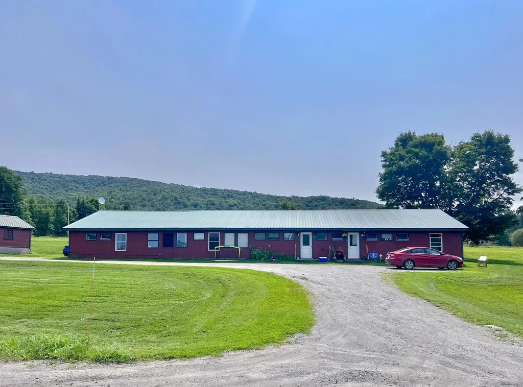 1044 Chamberlin Road Barton VT 05822