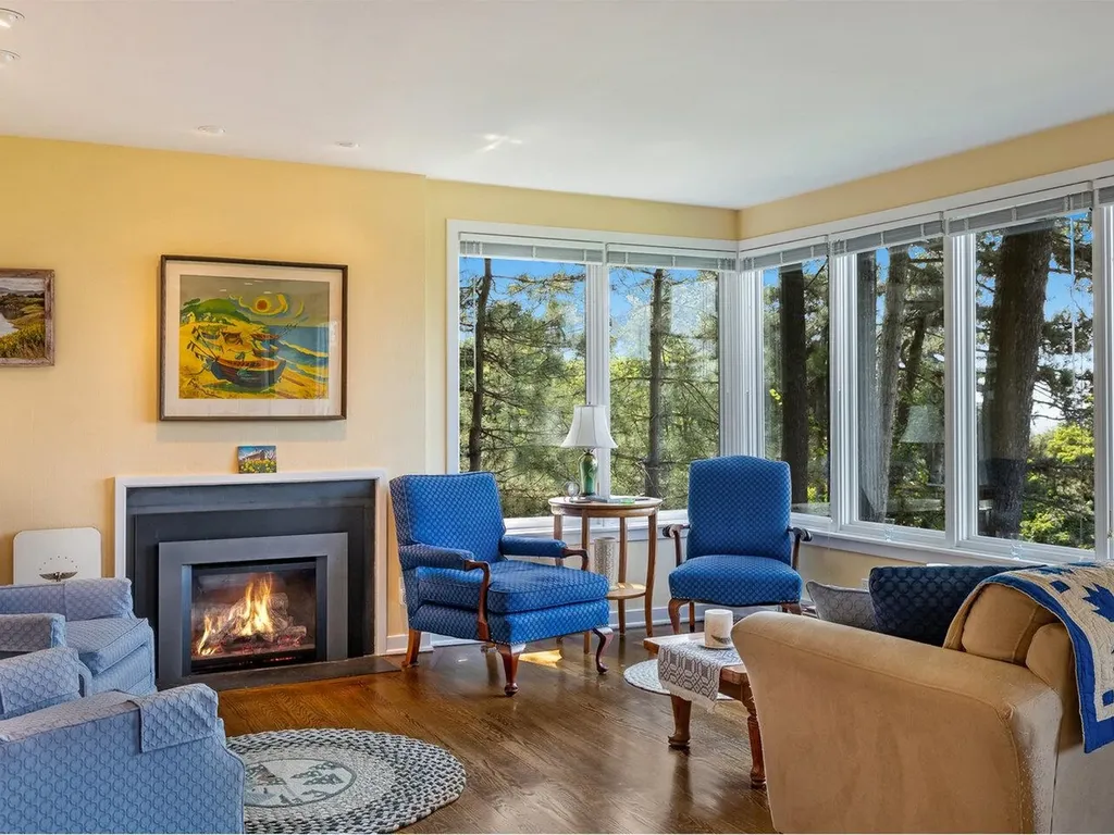 22 Deforest Road Burlington VT 05401