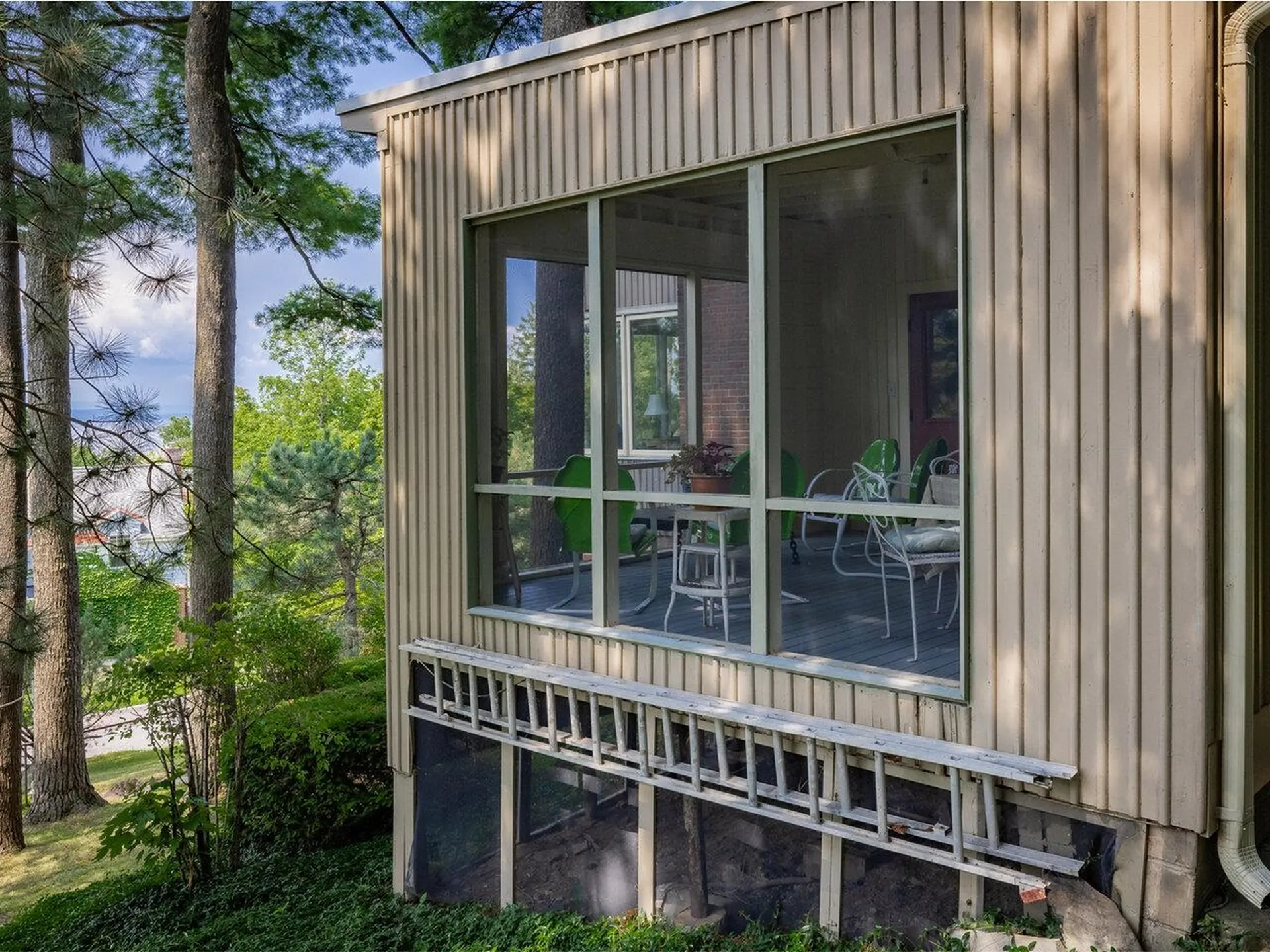 22 Deforest Road Burlington VT 05401